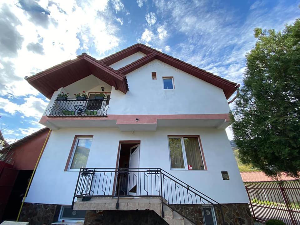 Vila Castelana Качулата Экстерьер фото