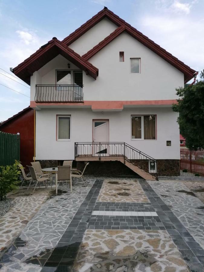 Vila Castelana Качулата Экстерьер фото
